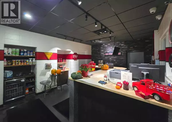 Grande Prairie, AB T8V5R8,11485 97 Avenue