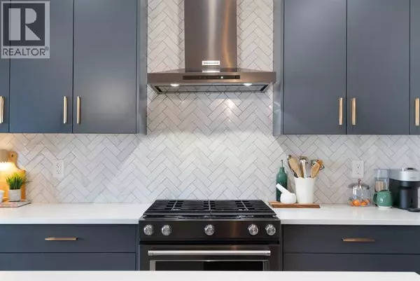 96 Emberside Glen, Cochrane, AB T4C2L7