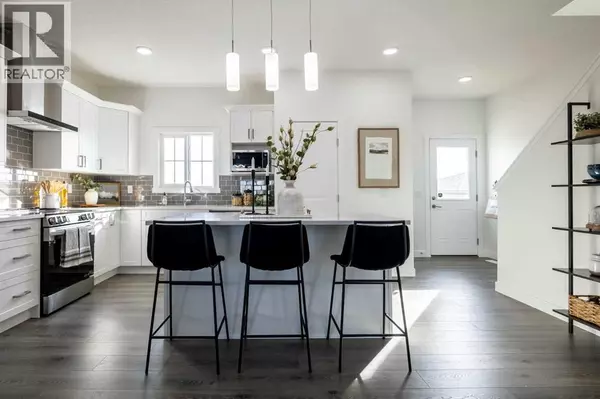 Cochrane, AB T4C2M3,27 Appaloosa Way