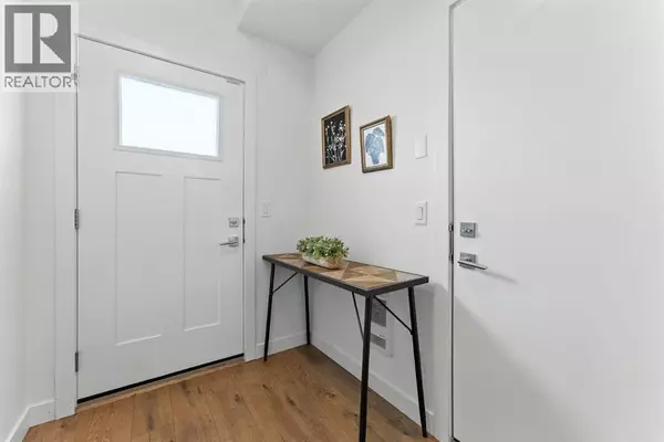 Calgary, AB T3N2G1,6347 128 Avenue NE