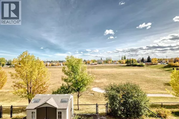 Calgary, AB T2Y3X5,48 Bridleglen Road SW