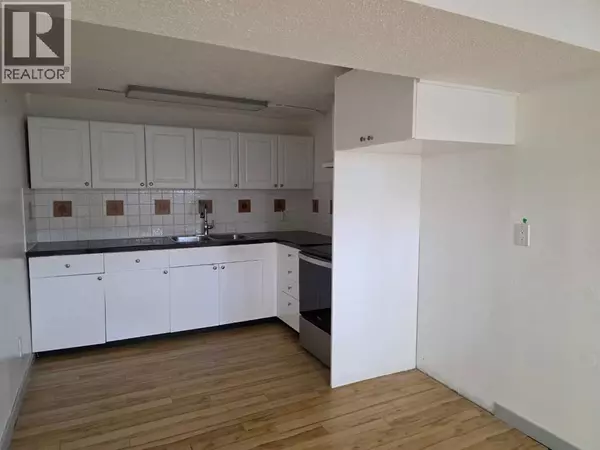 Calgary, AB T2A4T4,371 Penswood Way SE