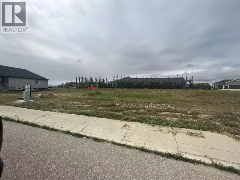 304 Muirfield Crescent, Lyalta, AB T0J1Y1