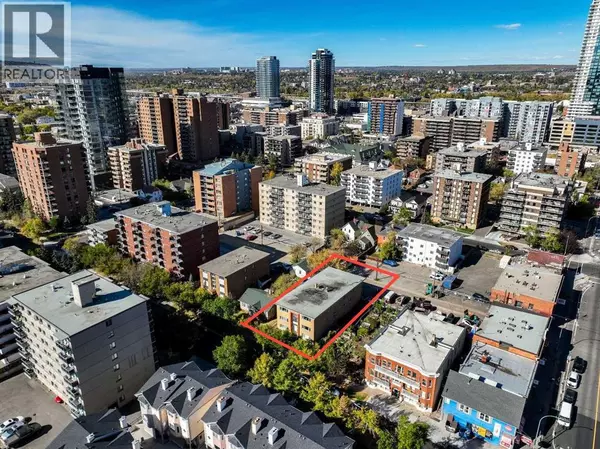 Calgary, AB T3C0X5,1216 15 Avenue SW