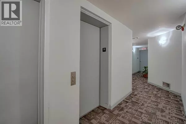 Calgary, AB T2W5E9,101, 505 Canyon Meadows Drive SW