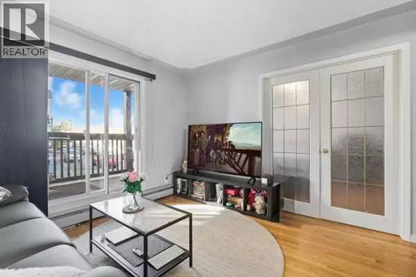 Calgary, AB T2S0J9,206, 104 24 Avenue SW