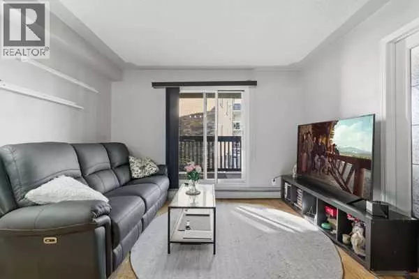 Calgary, AB T2S0J9,206, 104 24 Avenue SW