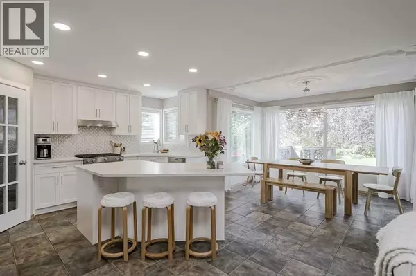 Calgary, AB T3H5C5,57 Strathlea Grove SW