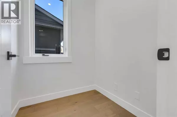 Calgary, AB T2M4J1,2715 Cochrane Road NW