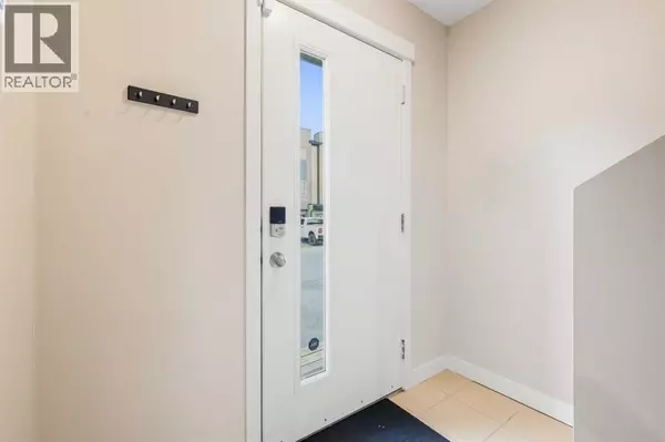 Calgary, AB T3K0W6,448 Covecreek Circle NE