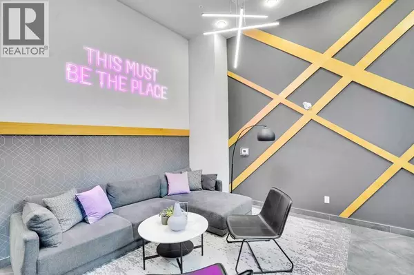 Calgary, AB T3B6P6,214, 3932 University Avenue NW