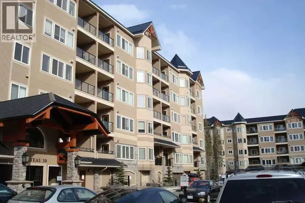 518, 30 Discovery Ridge Close SW, Calgary, AB T3H5X5