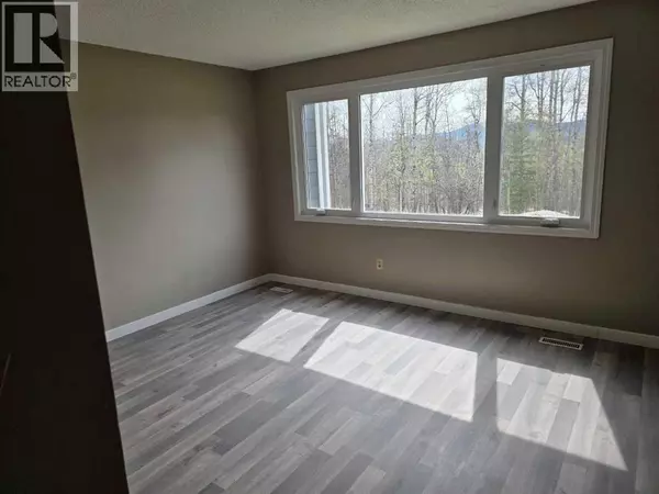 Grande Cache, AB T0E0Y0,37 97 Avenue