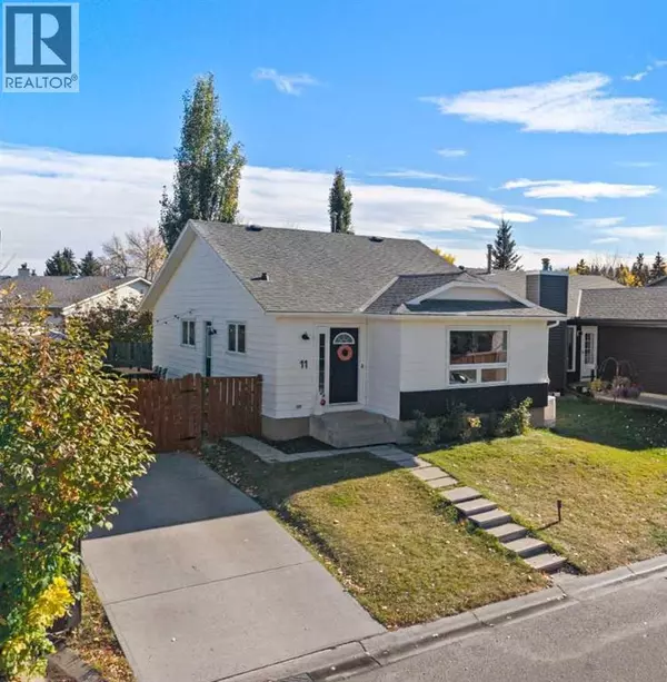 11 Deerfield Circle SE, Calgary, AB T2J6L7