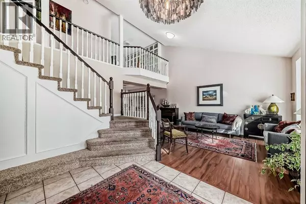 Calgary, AB T2W3V9,164 Woodfield Road SW