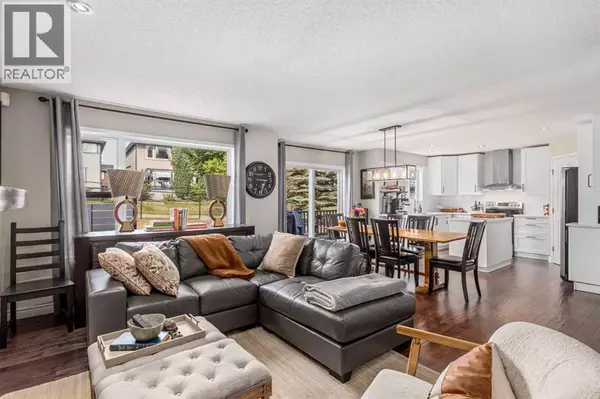Calgary, AB T3G4R6,110 Rocky Ridge Green NW