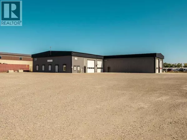 335 Trackside Drive, Rural Lethbridge County, AB T1K8H4