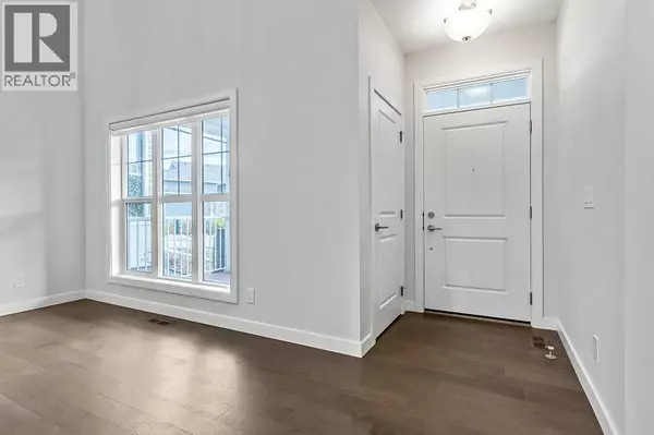 Okotoks, AB T1S0R4,54 Drake Landing Square