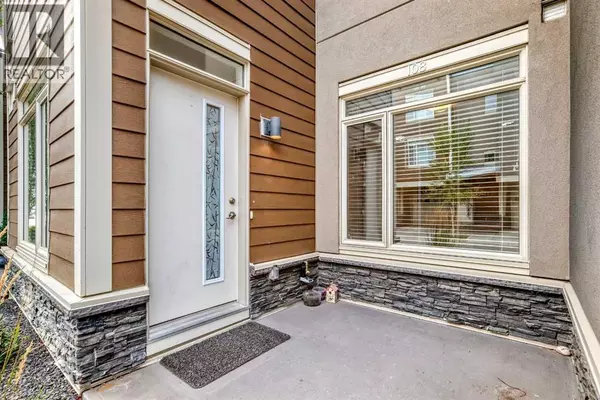 Calgary, AB T3H0Y4,108, 7 Westpark Common SW