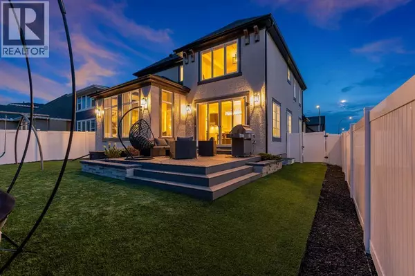 Calgary, AB T3M2S2,8 Mahogany Cape SE