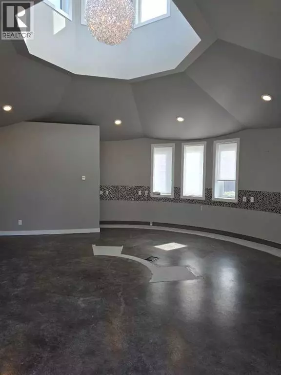 Sylvan Lake, AB T4S1K2,201, 110 Pelican Place
