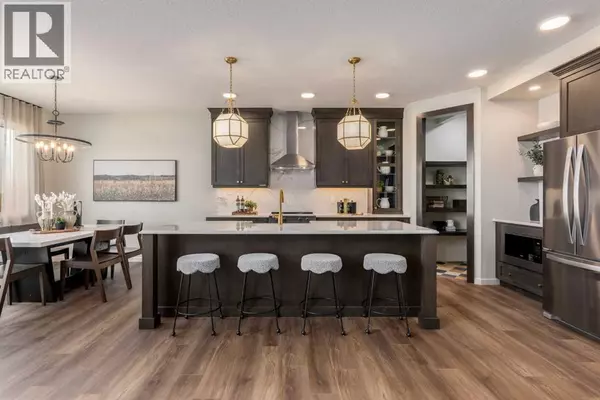 58 Starling Passage NW, Calgary, AB T3P2V9