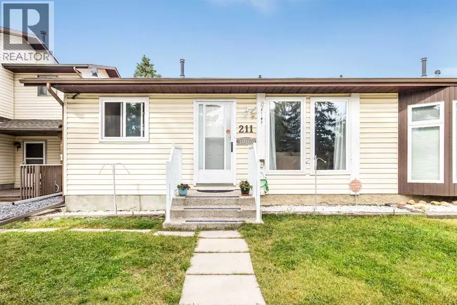 211 Abalone Place NE, Calgary, AB T2A6S2