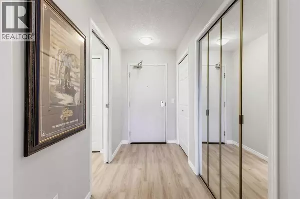 Calgary, AB T3H3L7,404, 7239 Sierra Morena Boulevard SW
