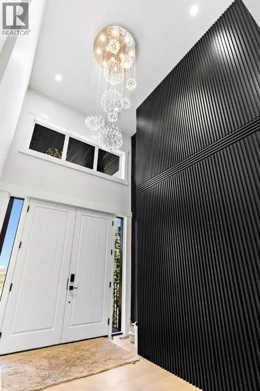 Calgary, AB T3H3N6,467 Patterson Boulevard SW