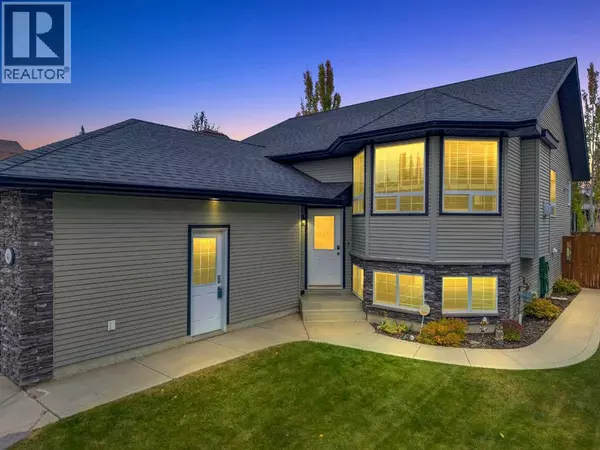 Red Deer, AB T4R0H7,63 Vincent Close
