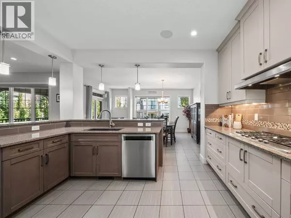 Calgary, AB T3M0Y2,95 Mahogany Manor SE