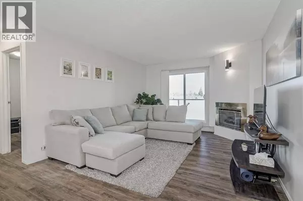 Calgary, AB T3A3Y5,34, 2834 Edenwold Heights NW