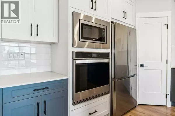 Calgary, AB T3M3V3,5106, 200 Seton Circle SE