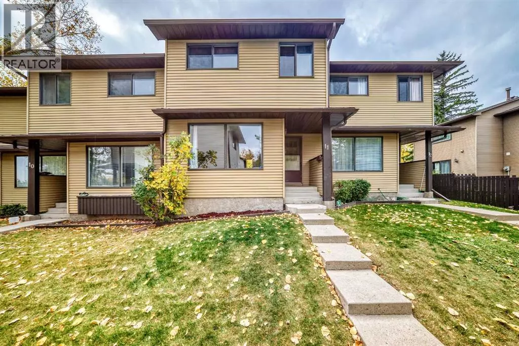 Calgary, AB T3K2B2,#11, 380 Bermuda Drive NW