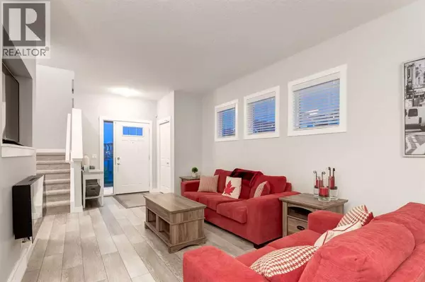 Airdrie, AB T4B4V8,1136 MIDTOWN Lane SW