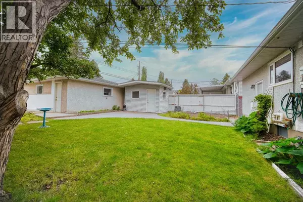 Calgary, AB T2L1M2,3307 Boulton Road NW