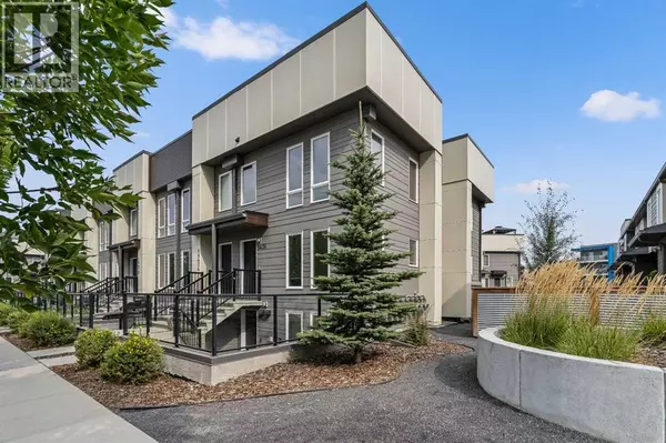 19478 37 Street SE, Calgary, AB T3M2W9