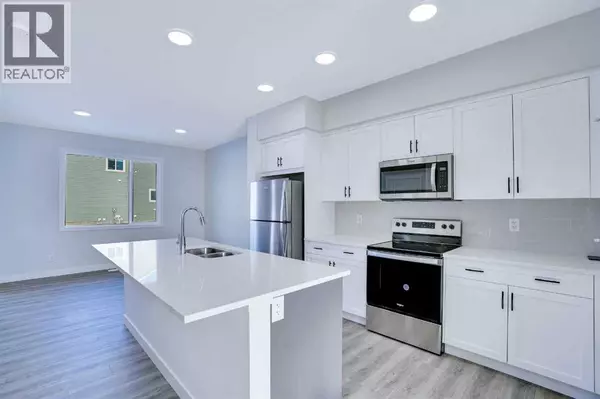 Calgary, AB T3S0L1,239 Savoy Landing SE