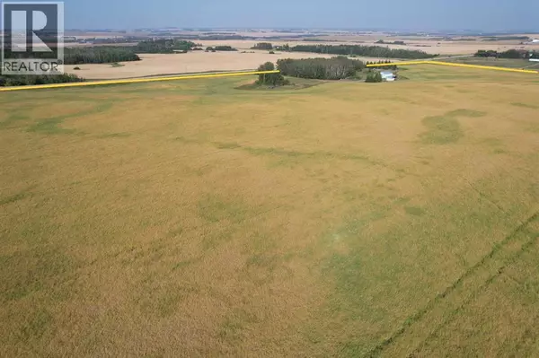 Rural Lacombe County, AB T0C0Y0,25507 Highway 12
