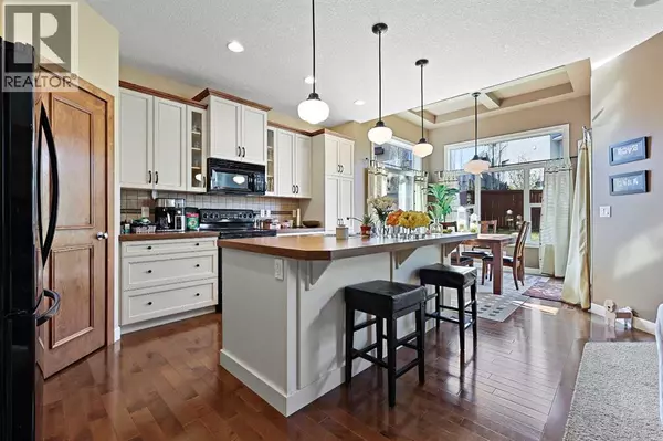 Calgary, AB T3M0C1,438 Cranston Drive SE