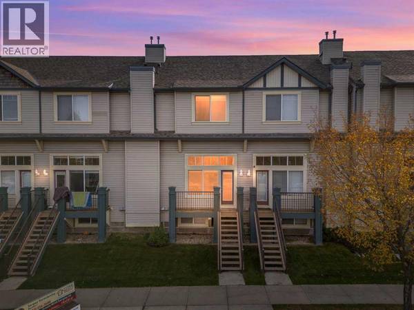 213 Copperfield Lane SE, Calgary, AB T2Z4T2