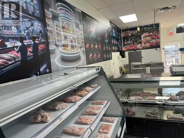 Calgary, AB T3J3K9,722, 5075 Falconbridge Boulevard NE