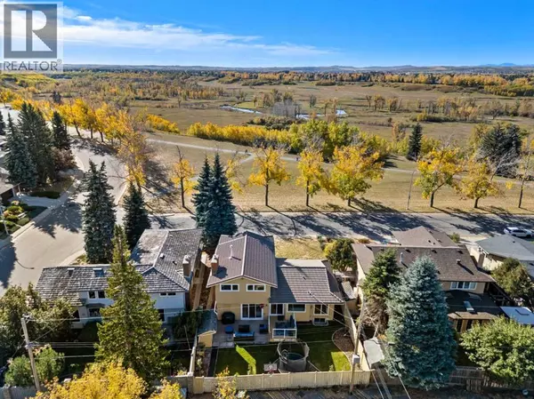 Calgary, AB T2J3W4,14232 Park Estates Drive SE