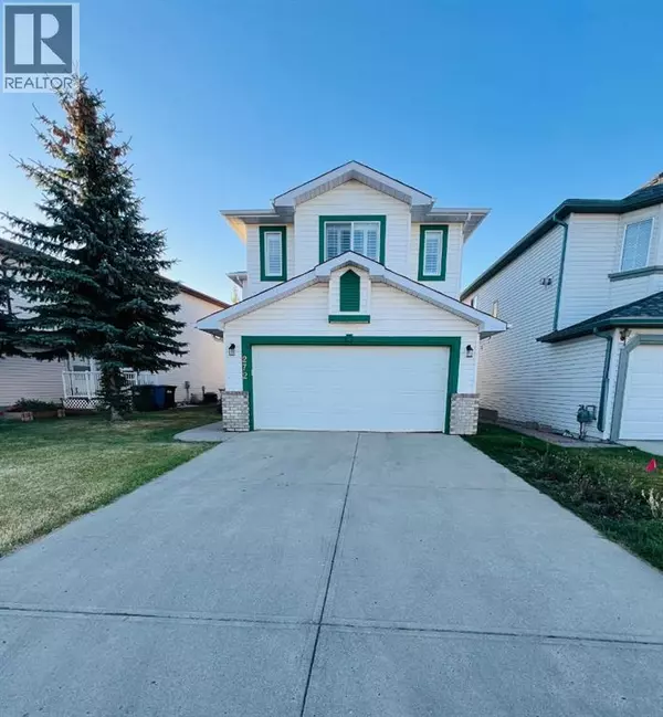 Calgary, AB T2W7W3,272 Applestone Park SE
