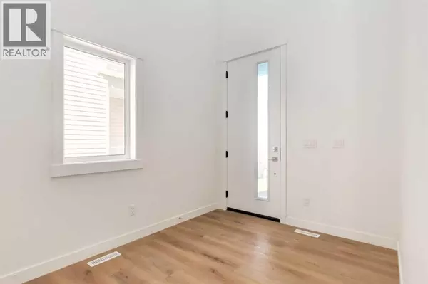 Crossfield, AB T0M0S0,1173 Iron Ridge Avenue