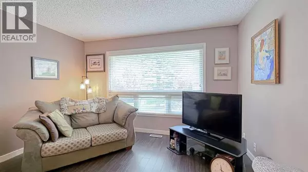 Calgary, AB T2W4Z5,135 Woodsman Lane SW