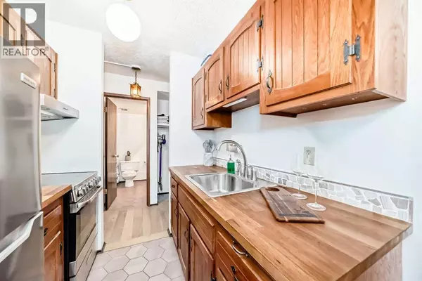 Calgary, AB T2V0H5,305, 635 57 Avenue SW