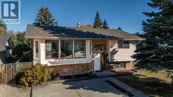 56 Marion Crescent, Red Deer, AB T4R1N2
