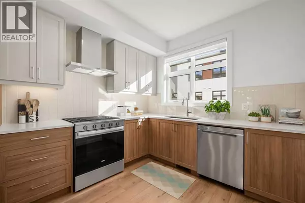 Calgary, AB T3H6M8,8331 8 Avenue SW