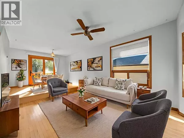 Airdrie, AB T4B1Z1,47 Elk Hill SE